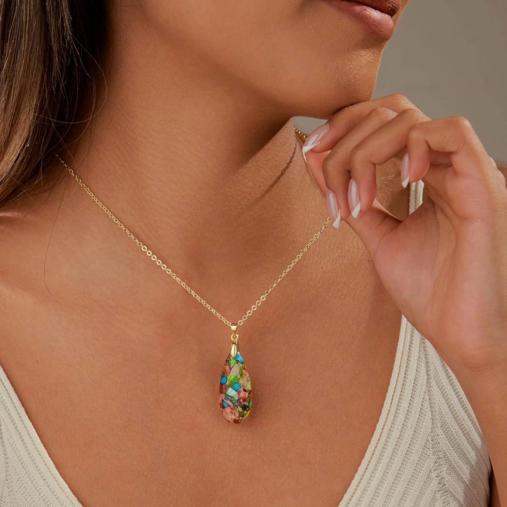 Colorful Teardrop Pendant Necklace